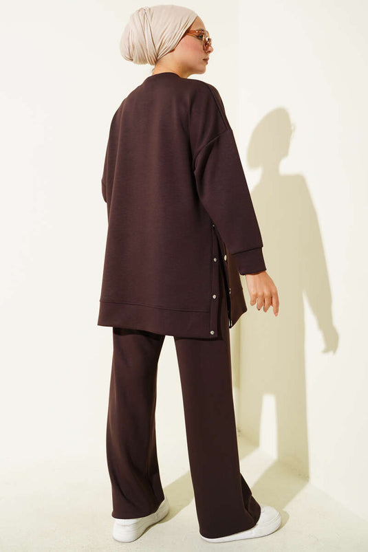 Bisiklet Yaka Yanları Metal Düğmeli İkili Takım Kahve