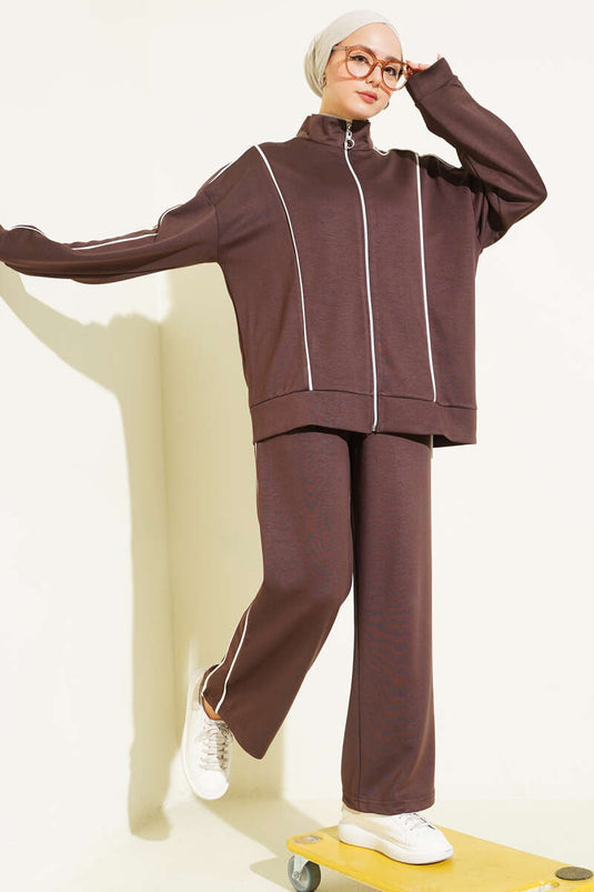 Ensemble double avec fermeture éclair et détails à nœud, couleur marron