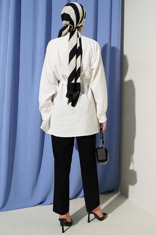Chemise en tencel écrue avec boléro et ceinture à cordon
