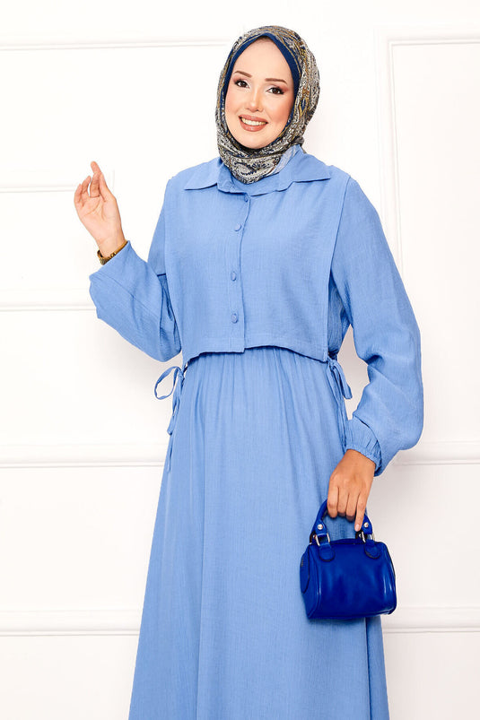 Ensemble robe hijab plissée à la taille et boléro bleu bébé