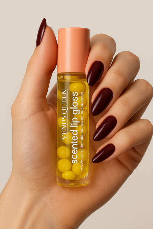 مرطب شفاه مزين بخرز