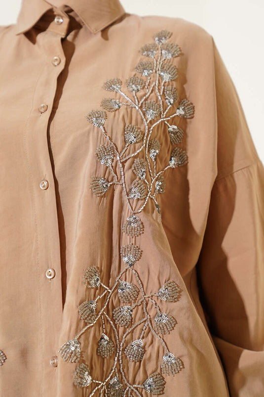 طقم لاتيه كاجوال من قطعتين مطرز بالخرز