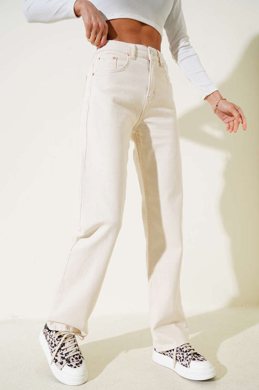 Straight Leg Waist Buttoned Jeans Beige