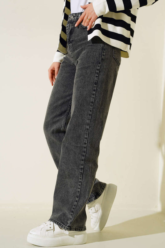 Boru Leg Black Mid Rise Jean Pants
