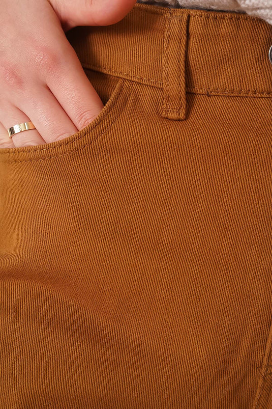 Bruine Jean-broek met buispijpen