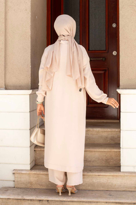 Buttoned Aerobin Hijab Two-Piece Set Beige