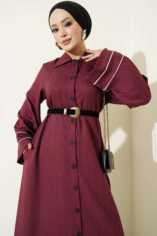 Abaya Bordo À Boutons Avec Manches Ornée