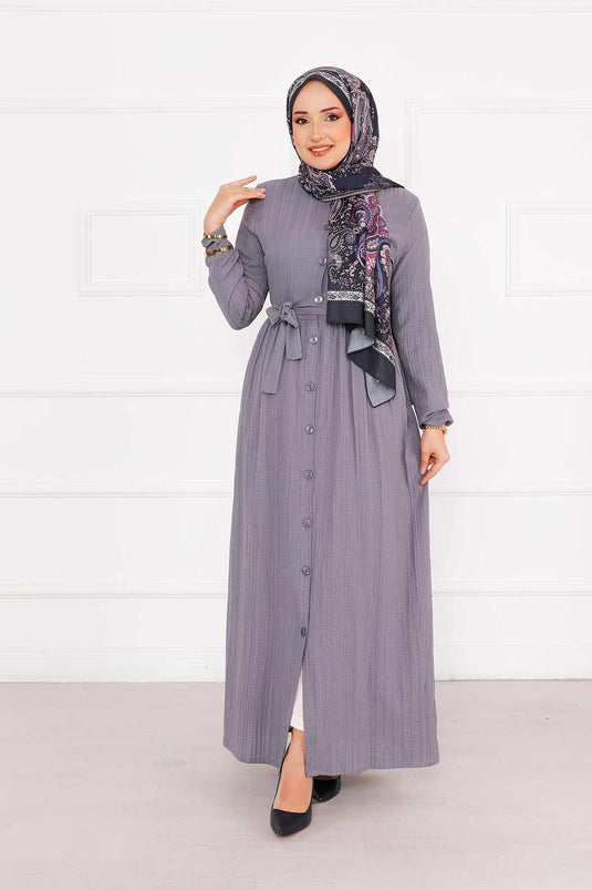 فستان بأزرار وأكمام مرنة باللون الرمادي