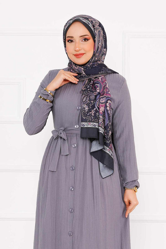 فستان بأزرار وأكمام مرنة باللون الرمادي