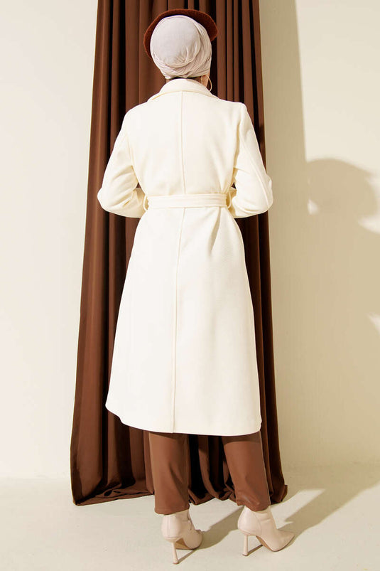 معطف كشمير طويل بأزرار أمامية مزدوجة الصدر، لون كريمي