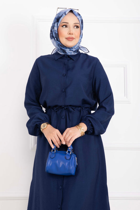 طقم تونيك طويل بأزرار وبنطلون باللون الكحلي