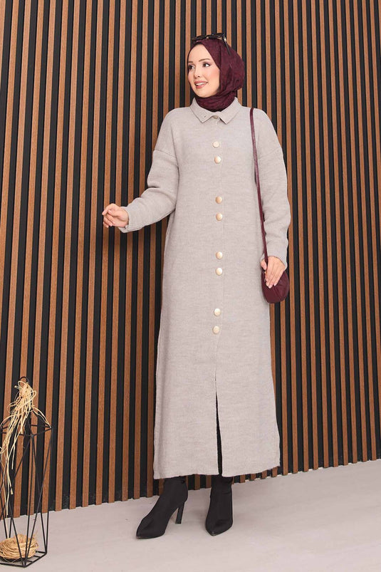 Gilet tricoté hijab avec boutons dorés sur toute la pierre