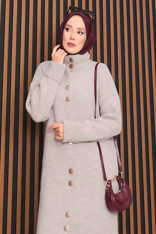 Gilet tricoté hijab avec boutons dorés sur toute la pierre