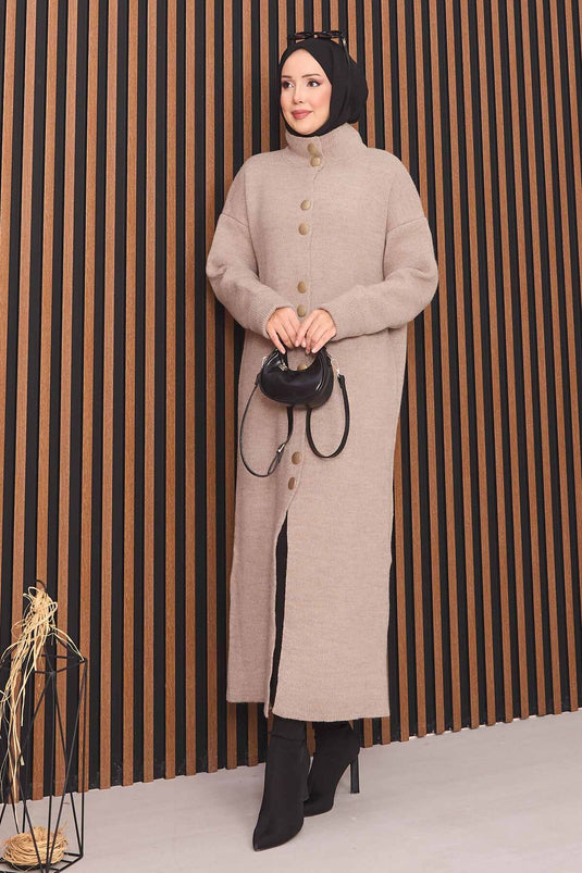 كارديجان حجاب من المنك محبوك بأزرار ذهبية في كل مكان