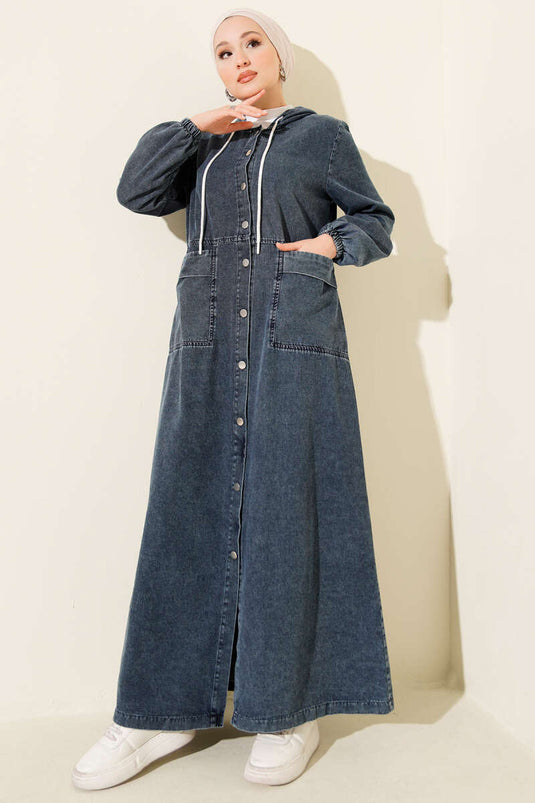 Robe longue en jean à capuche et boutons métalliques, bleue