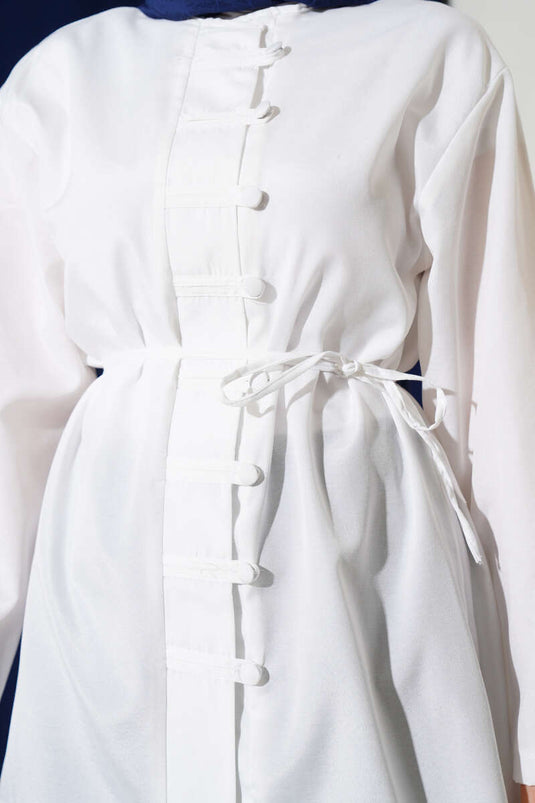 Chemise boutonnée Brit Terikoton blanche avec ceinture