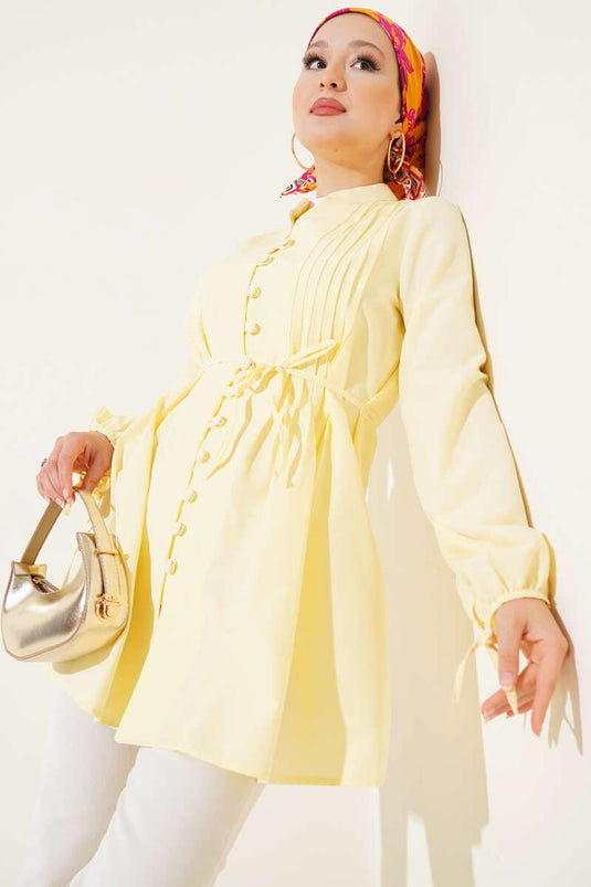 تونيك مضلع بأزرار بريت أصفر