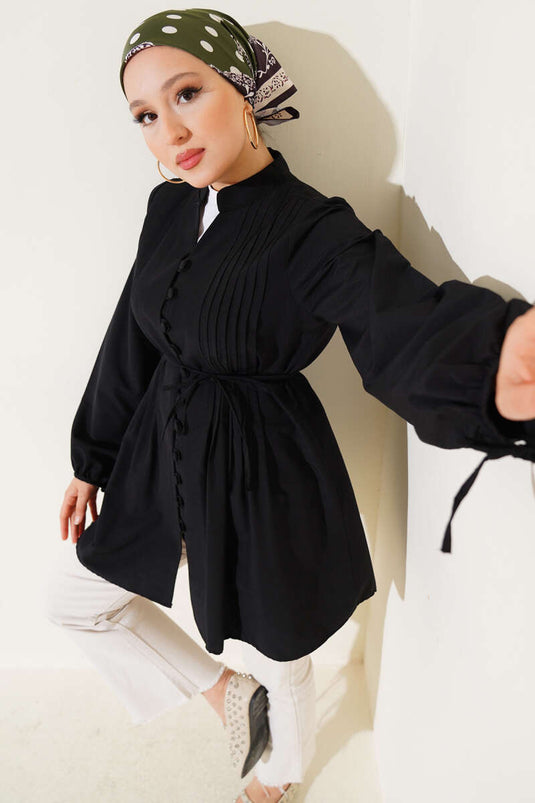 تونيك مضلع بأزرار بريت أسود