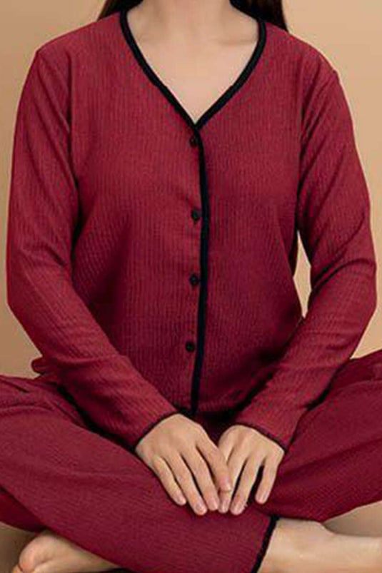 طقم بيجاما بأزرار مجعدة، لون عنابي