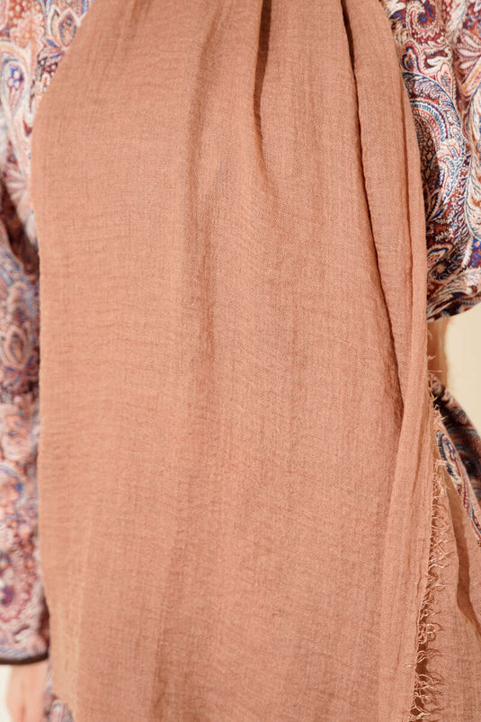 وشاح ناعم بورومجوك بلون البني المحمر