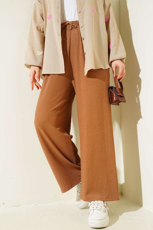 Pantalon en crêpe à taille élastique couleur latte