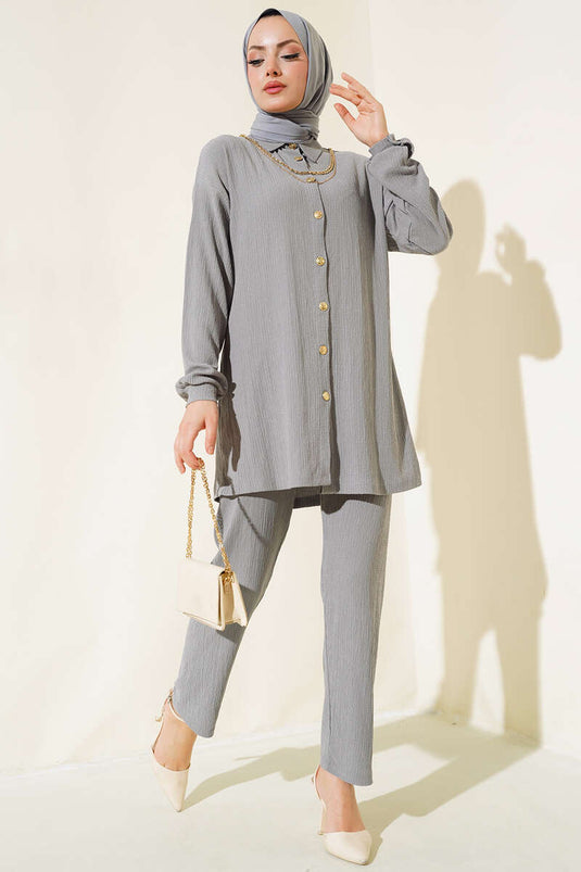 بدلة فضفاضة ملفوفة مكونة من قطعتين باللون الرمادي