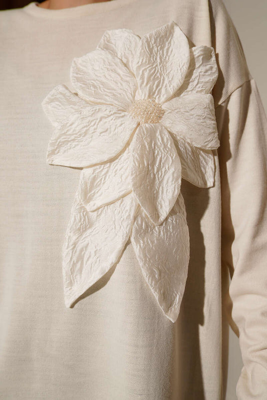 Büyük Çiçek Desenli Triko Tunik Ekru