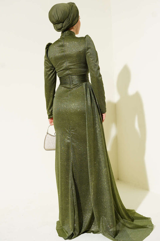 فستان سهرة لامع بتفصيل التجميع باللون الأخضر الزيتوني