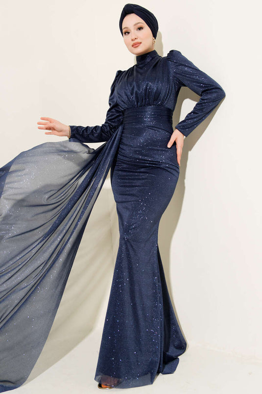 فستان سهرة لامع بتفاصيل التجميع باللون الأزرق الداكن
