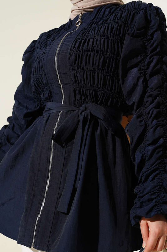 Veste ceinturée zippée à cordon de serrage bleu marine