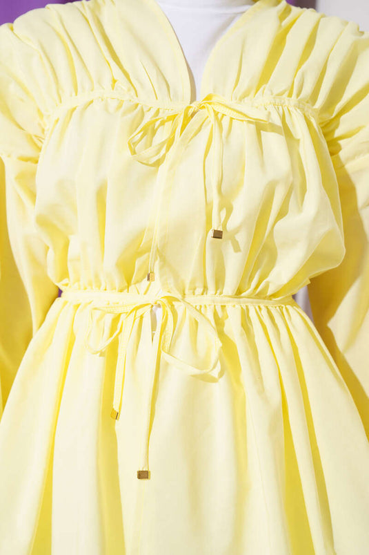 كيمونو أصفر برباط أمامي مطوي