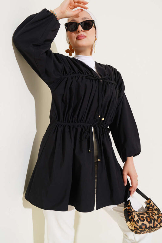 كيمونو أسود برباط أمامي مطوي