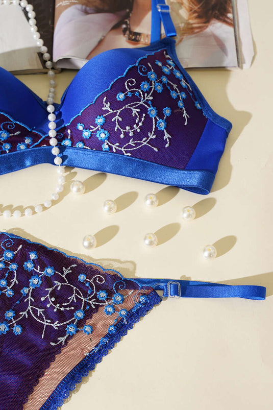 Ensemble soutien-gorge Lotus à lacets, bonnet C, sans rembourrage (bleu marine)