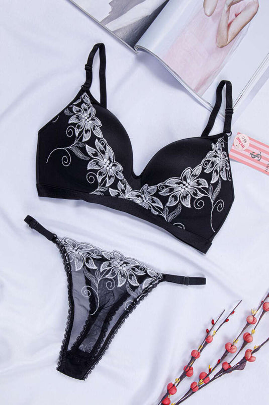 C Cup Dantelli Desteksiz Lotus Sütyen Takım Siyah Beyaz