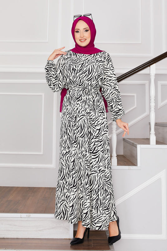 Cracked Pattern Belted Pleated Modest Dress White