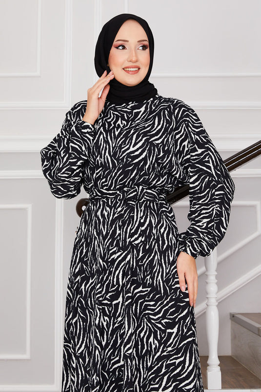 Broken Pattern Belted Pleated Modest Dress Black