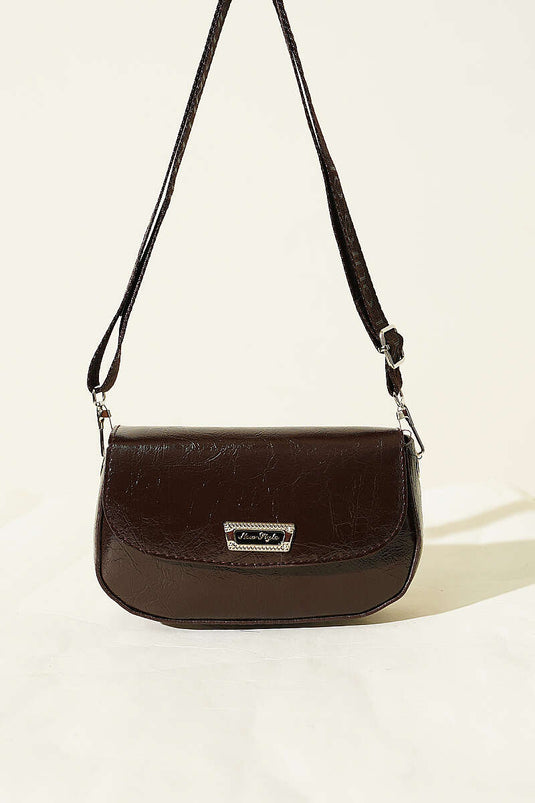 Sac en cuir verni à bandoulière croisée marron foncé