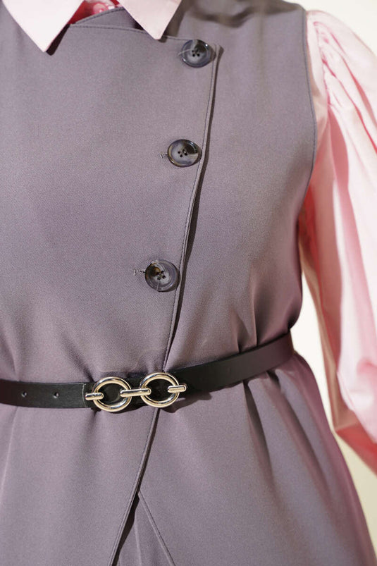 Costume deux pièces avec ceinture et boutons croisés, couleur fumée