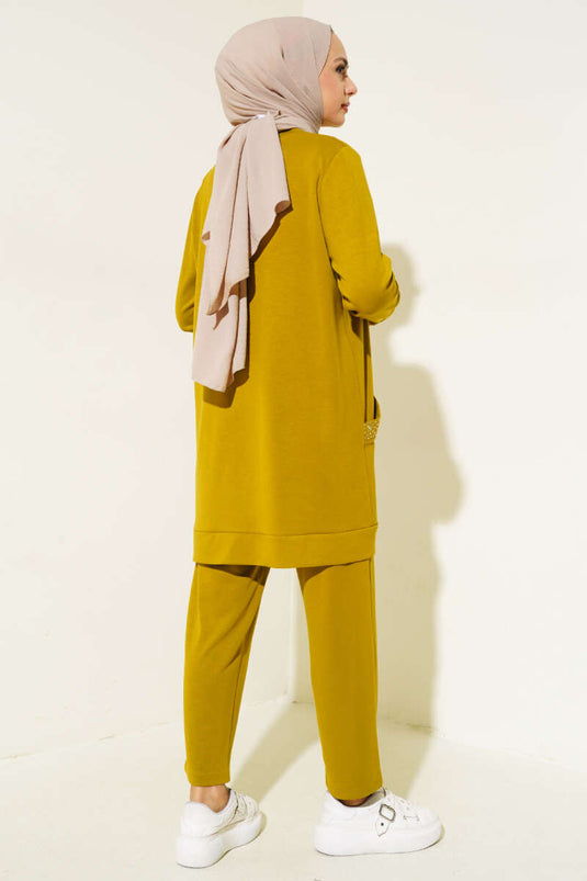 Two-Piece Suit with Stone-Decorated Pocket in Oil Green