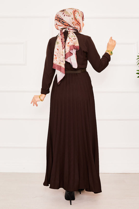 فستان حجاب مطوي مع تفاصيل جاكيت باللون البني