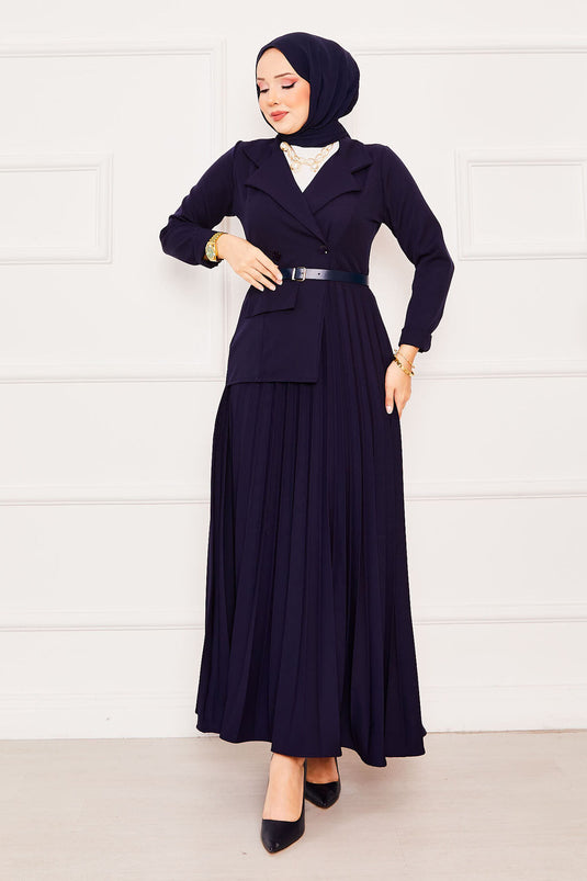 فستان حجاب مطوي مع تفاصيل جاكيت باللون الأزرق الداكن