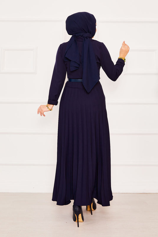 فستان حجاب مطوي مع تفاصيل جاكيت باللون الأزرق الداكن