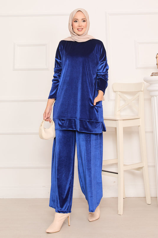 Costume deux pièces en velours avec détails de poche
