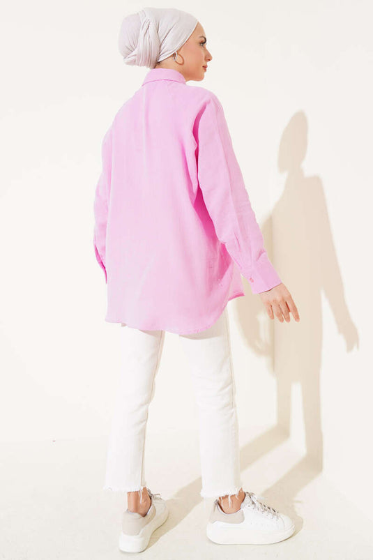 Chemise en mousseline avec détails en perles, couleur poudre