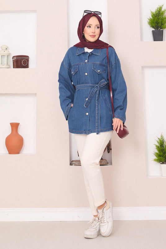 Veste en jean bleue avec poches et ceinture amovible