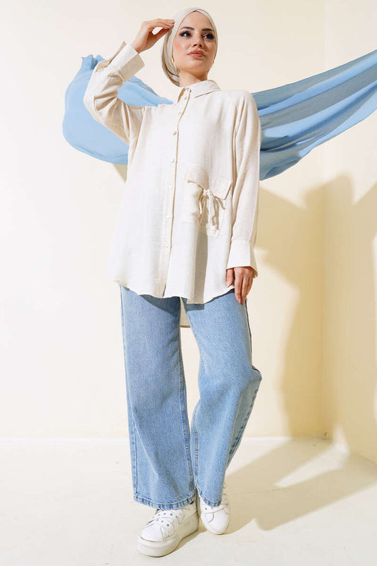 قميص دانتيل بغطاء للجيب باللون البيج