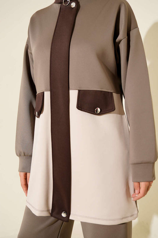 Combinaison de plongée deux pièces en vison avec rabat de poche détaillé