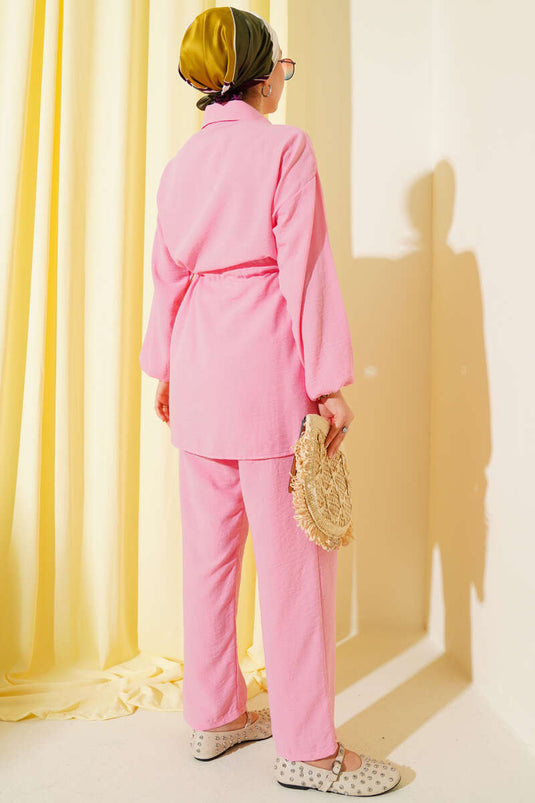 Roze linnen set met klepzakken, steentjesversiering en tailletunnel