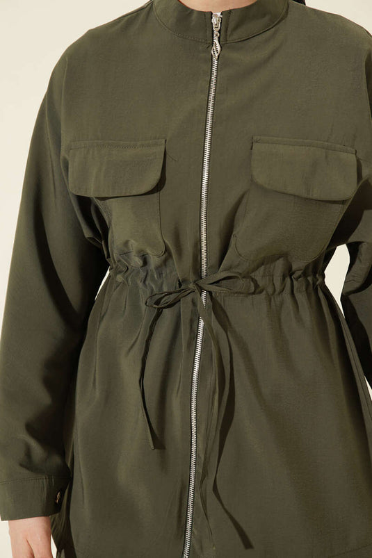 Ensemble double en modal kaki avec ceinture à tunnel et poche à rabat