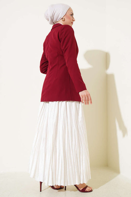 سترة بليزر بزر واحد مع جيوب برغندي